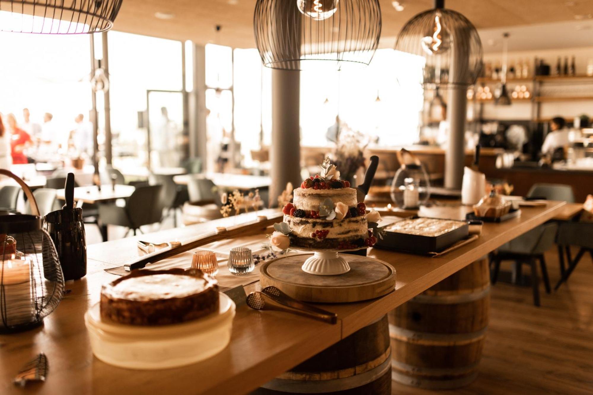 Weinzuhause Hotel-Restaurant-Vinothek Mommenheim エクステリア 写真