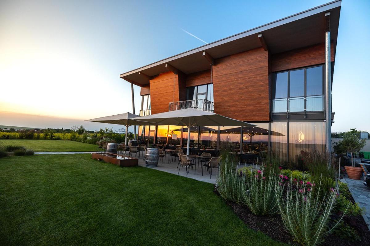 Weinzuhause Hotel-Restaurant-Vinothek Mommenheim エクステリア 写真